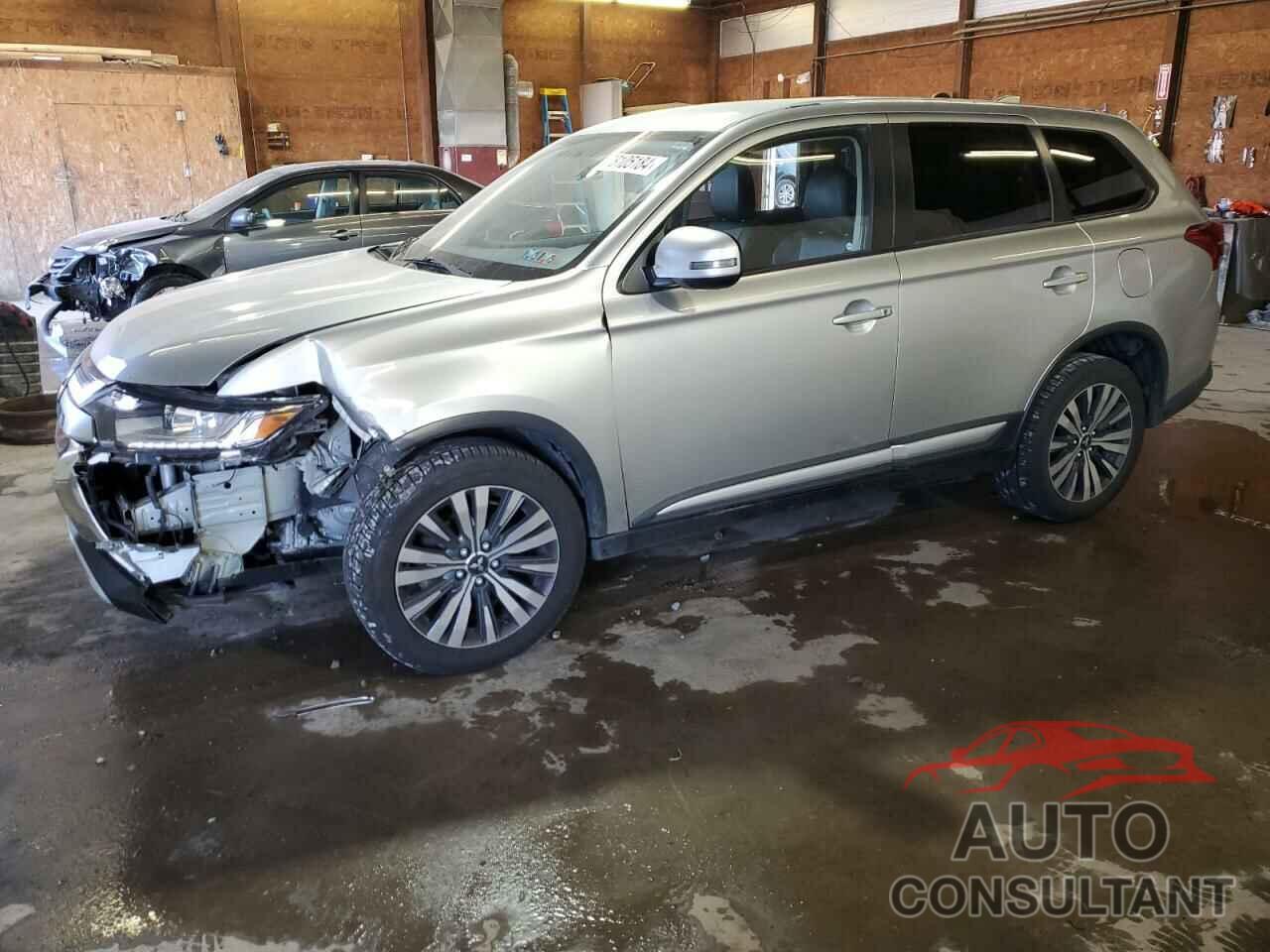 MITSUBISHI OUTLANDER 2019 - JA4AZ3A38KZ041134