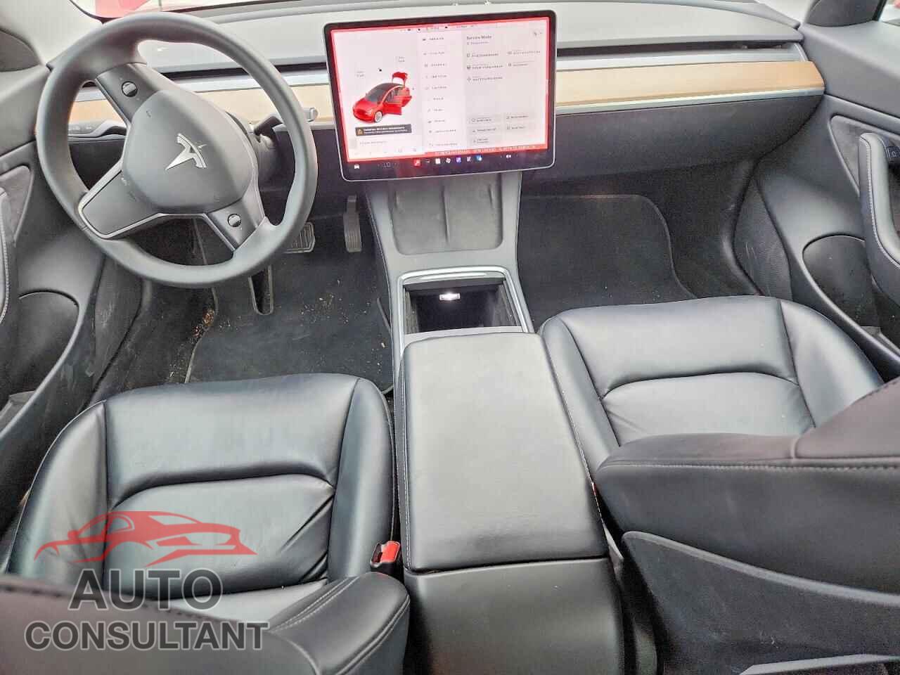 TESLA MODEL 3 2021 - 5YJ3E1EB4MF859680