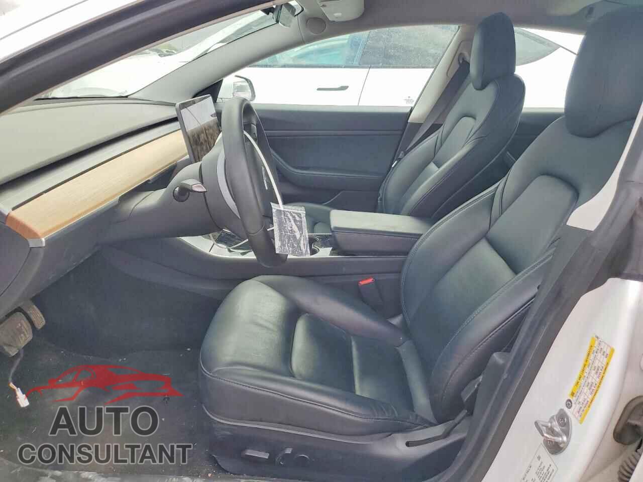 TESLA MODEL 3 2020 - 5YJ3E1EA0LF747061