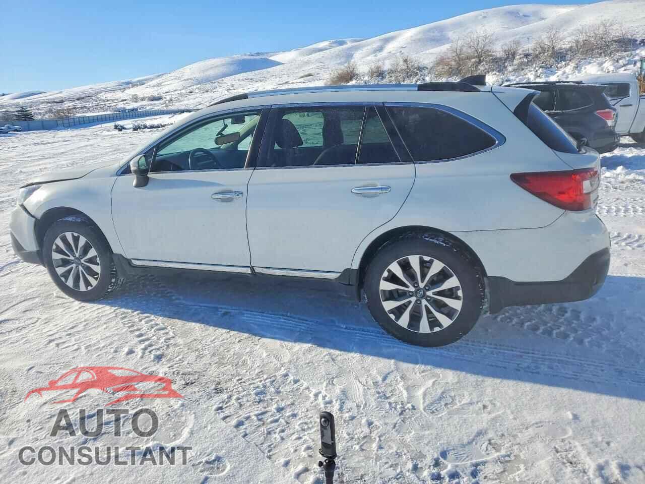 SUBARU OUTBACK 2019 - 4S4BSATC9K3203853