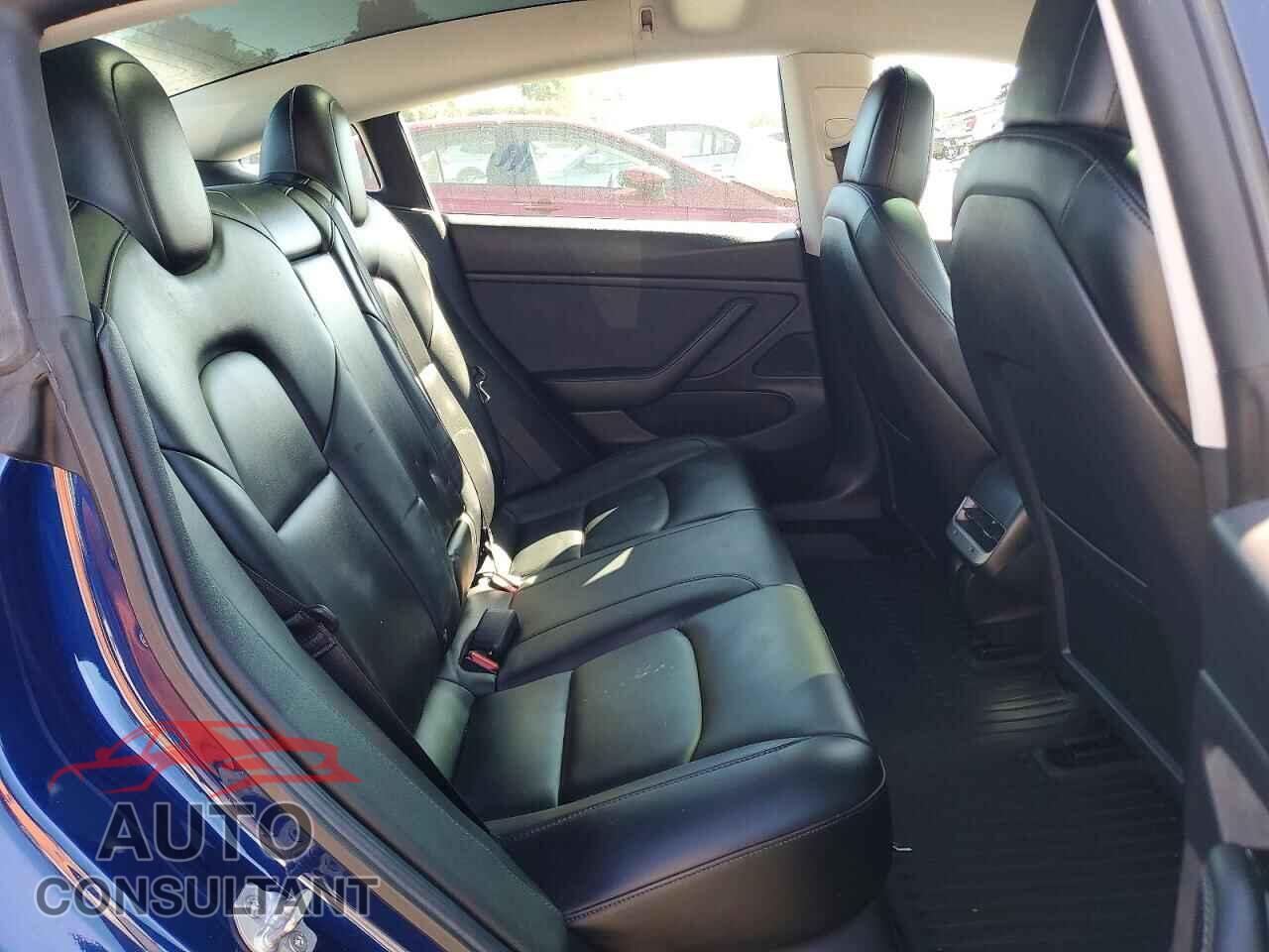 TESLA MODEL 3 2019 - 5YJ3E1EA8KF340216