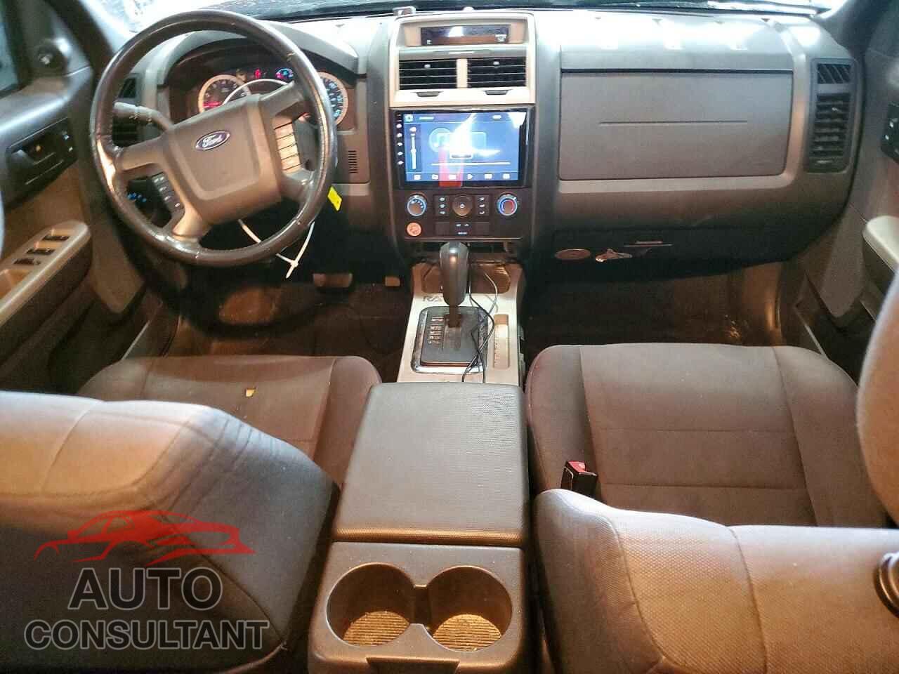 FORD ESCAPE 2011 - 1FMCU9D70BKB98952