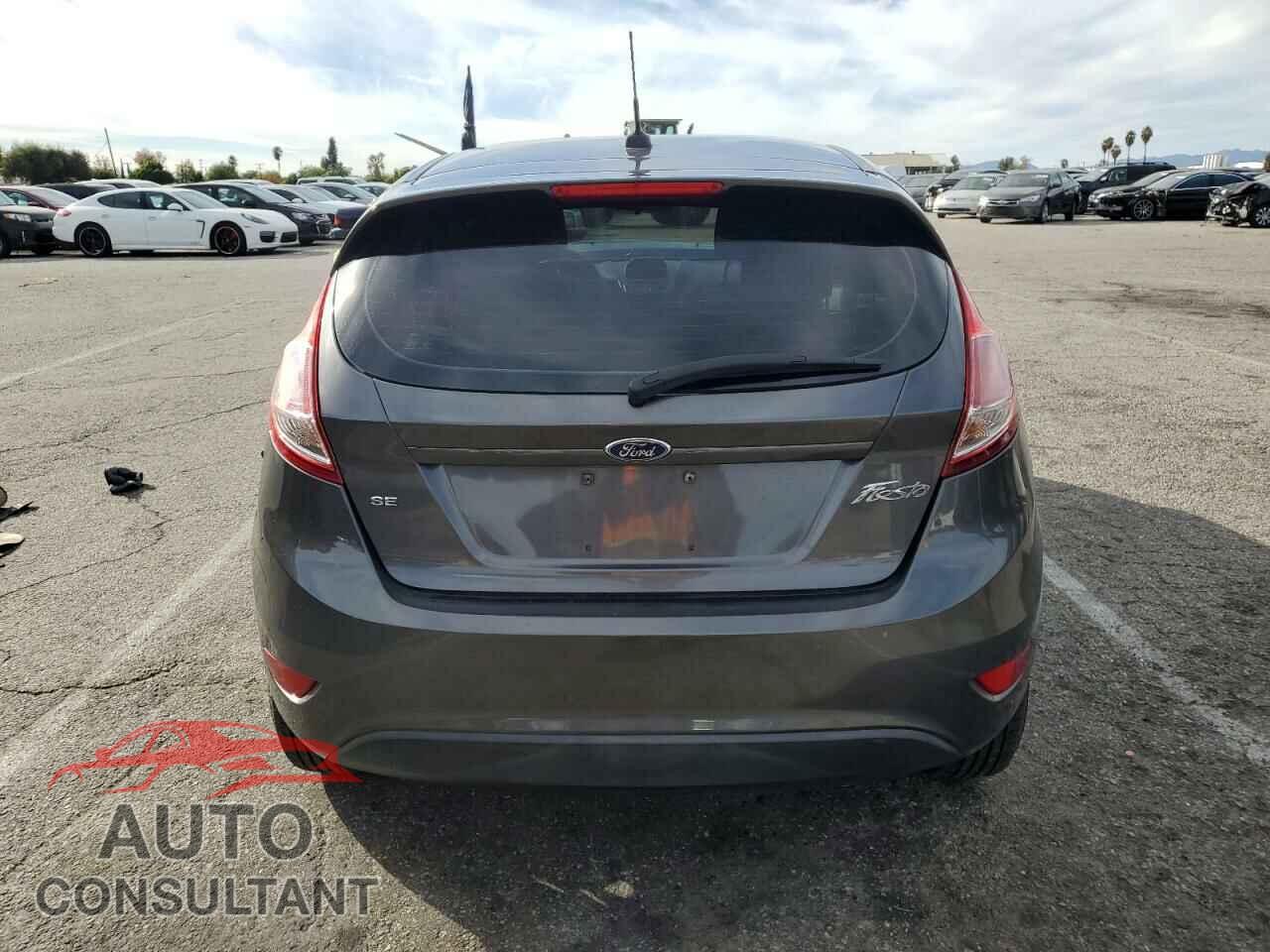 FORD FIESTA 2017 - 3FADP4EJ9HM132887