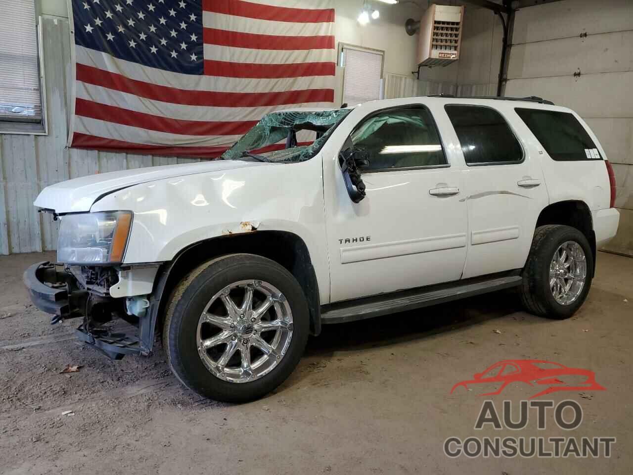 CHEVROLET TAHOE 2010 - 1GNUKBE00AR223501