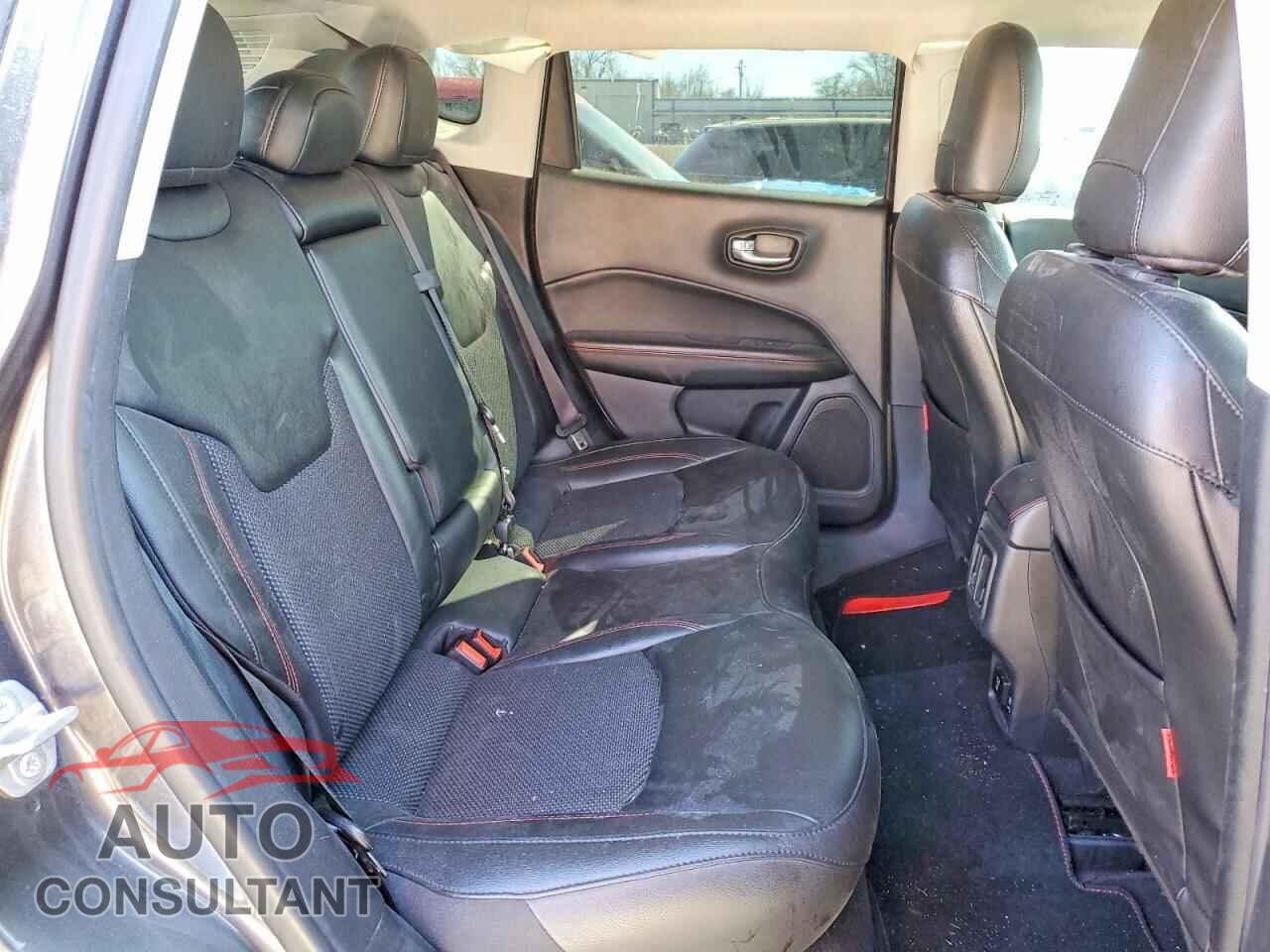 JEEP COMPASS 2021 - 3C4NJDDB3MT589141
