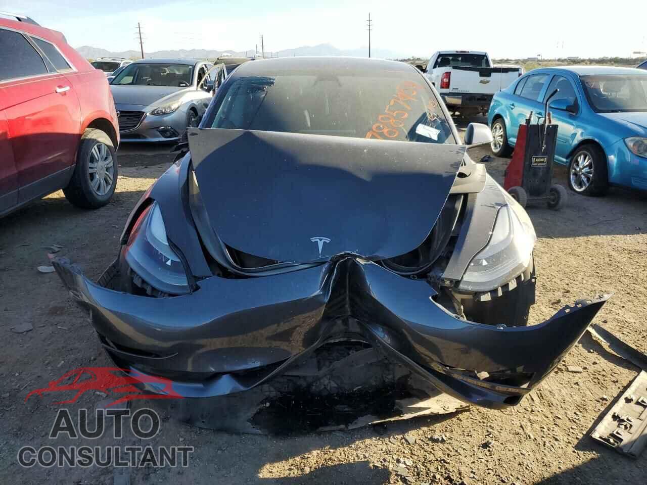 TESLA MODEL 3 2021 - 5YJ3E1EA9MF096143