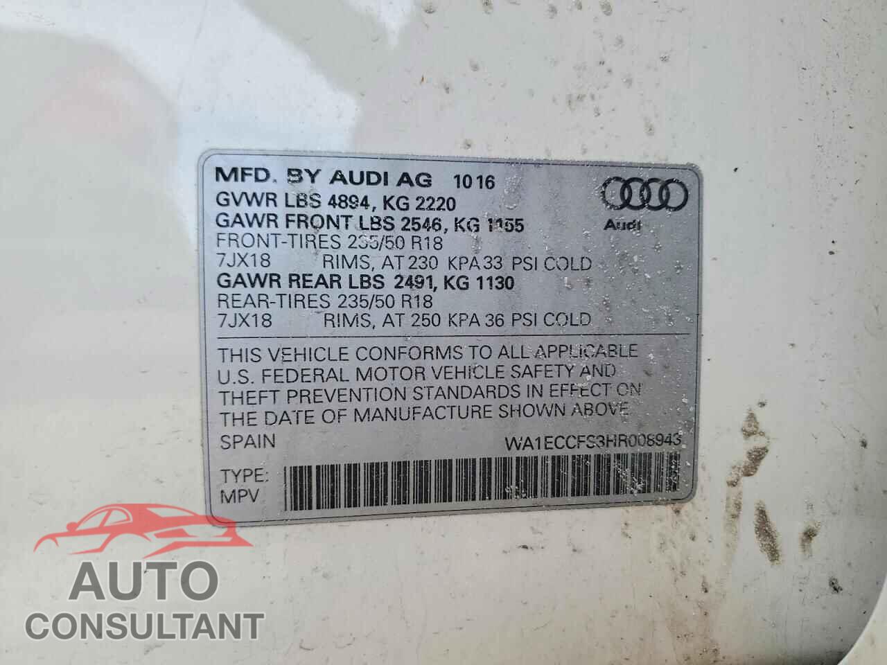 AUDI Q3 2017 - WA1ECCFS3HR008943