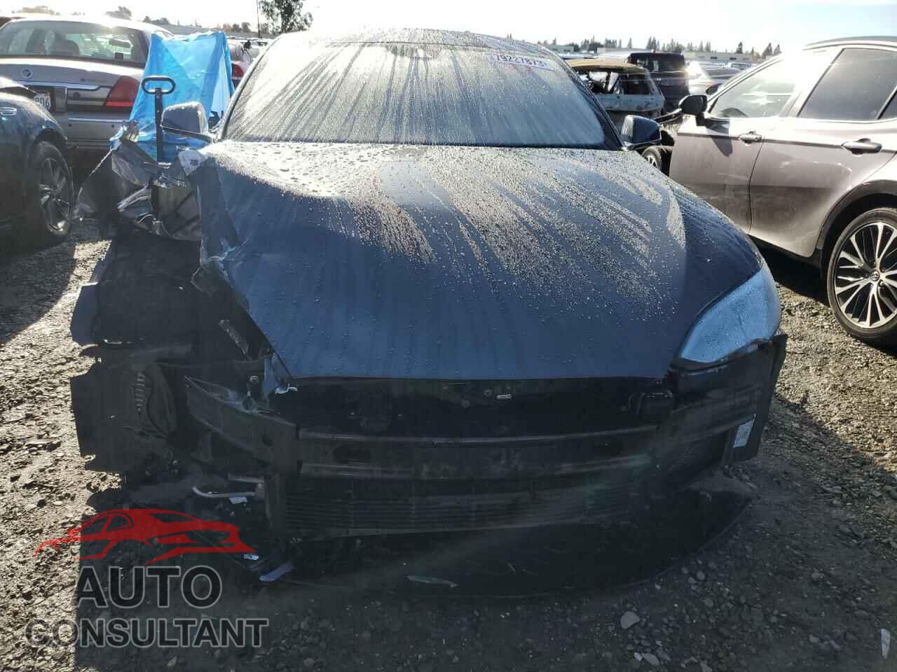 TESLA MODEL S 2016 - 5YJSA1E10GF158444