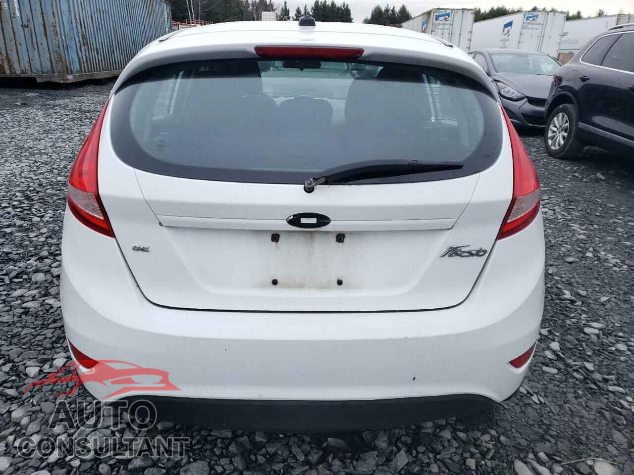FORD FIESTA 2013 - 3FADP4EJ2DM130182