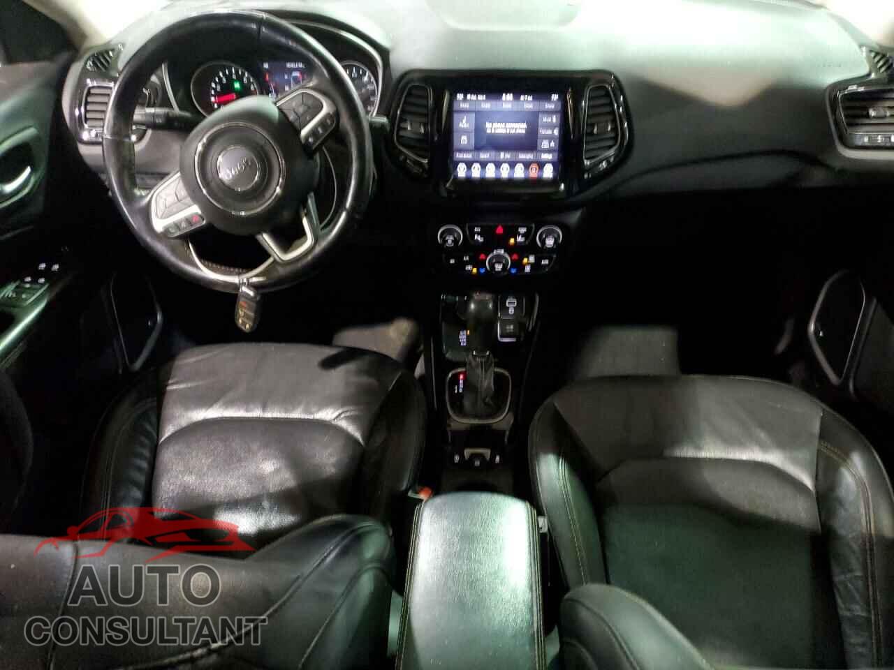 JEEP COMPASS 2021 - 3C4NJDCB3MT557582