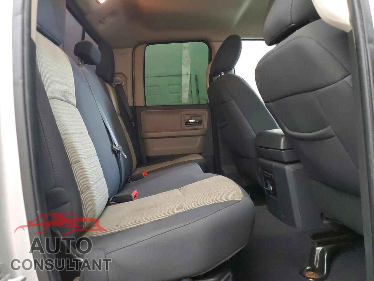 DODGE RAM 1500 2012 - 1C6RD6GT2CS255716