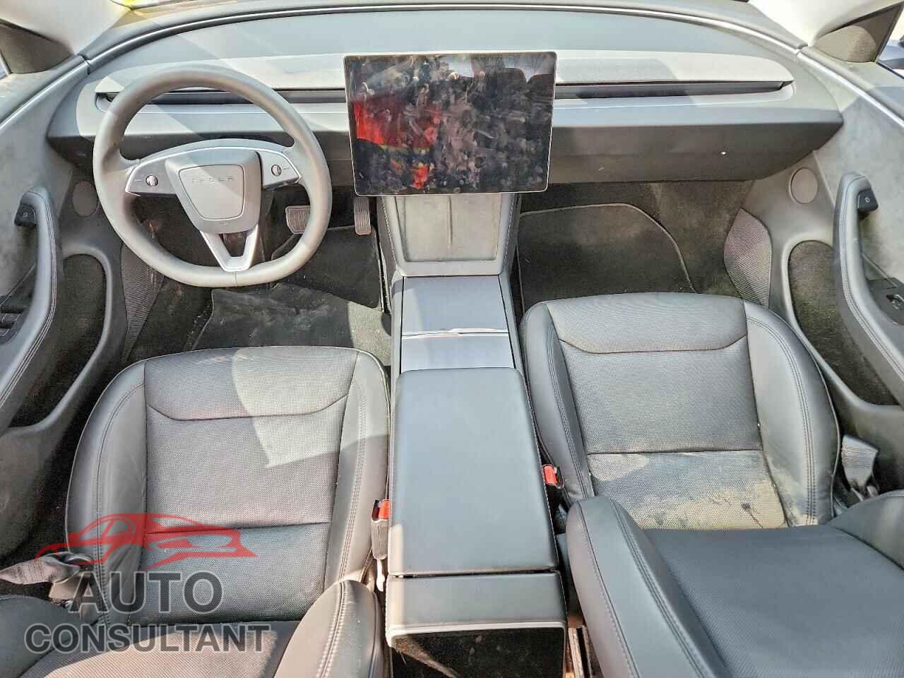 TESLA MODEL 3 2024 - 5YJ3E1EB8RF794775