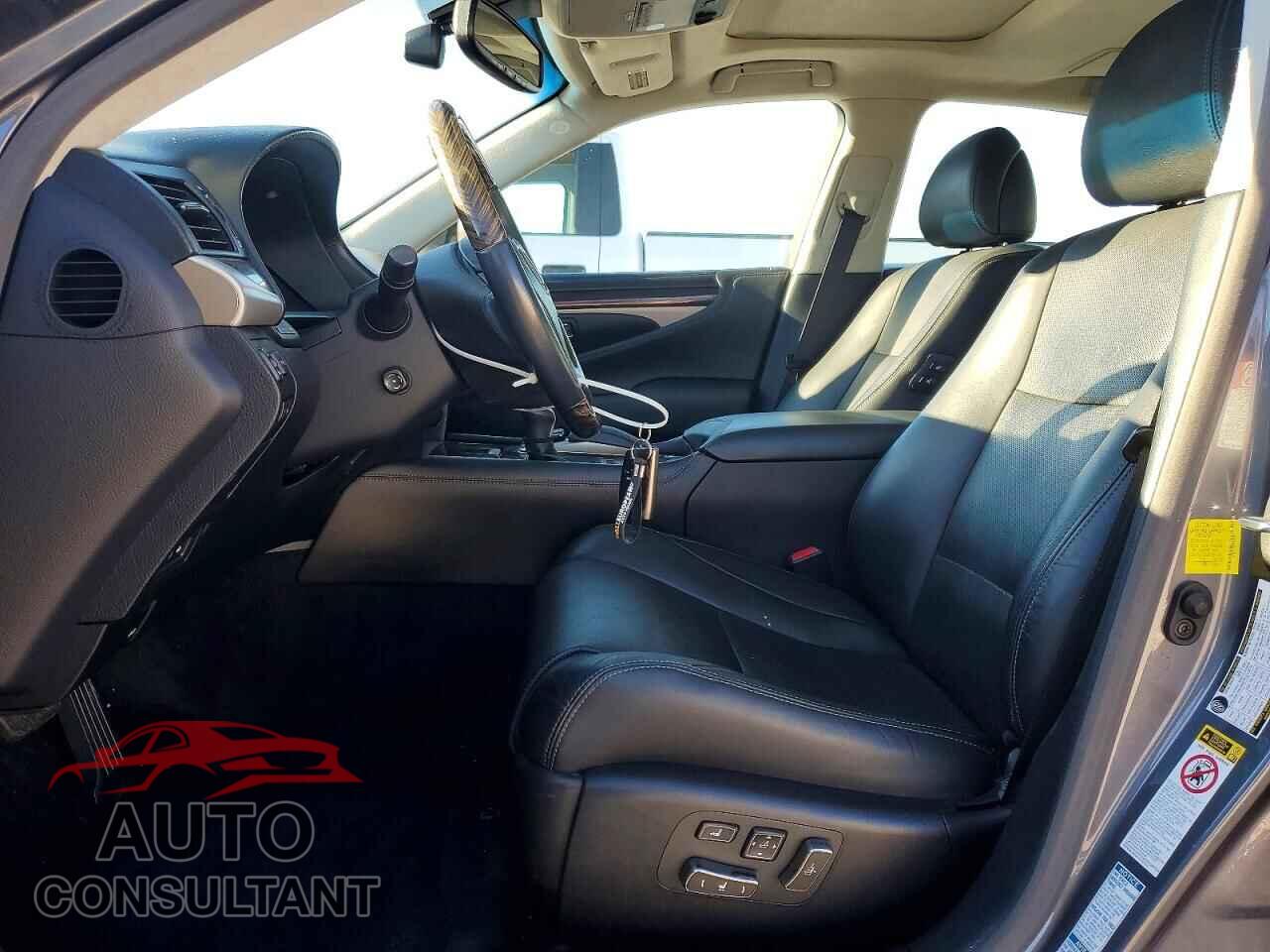 LEXUS LS 460 2015 - JTHCL5EF0F5024761