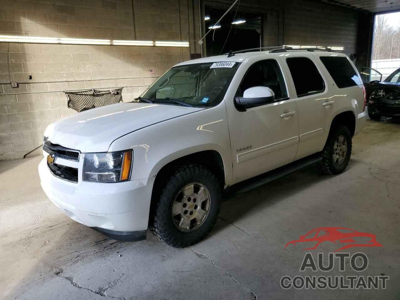 CHEVROLET TAHOE 2013 - 1GNSKBE07DR256846