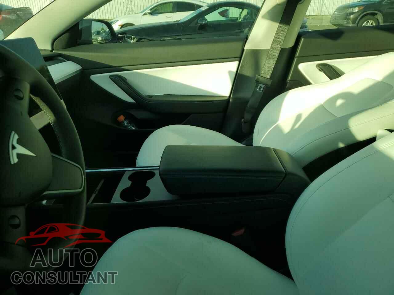 TESLA MODEL 3 2021 - 5YJ3E1EB6MF937487