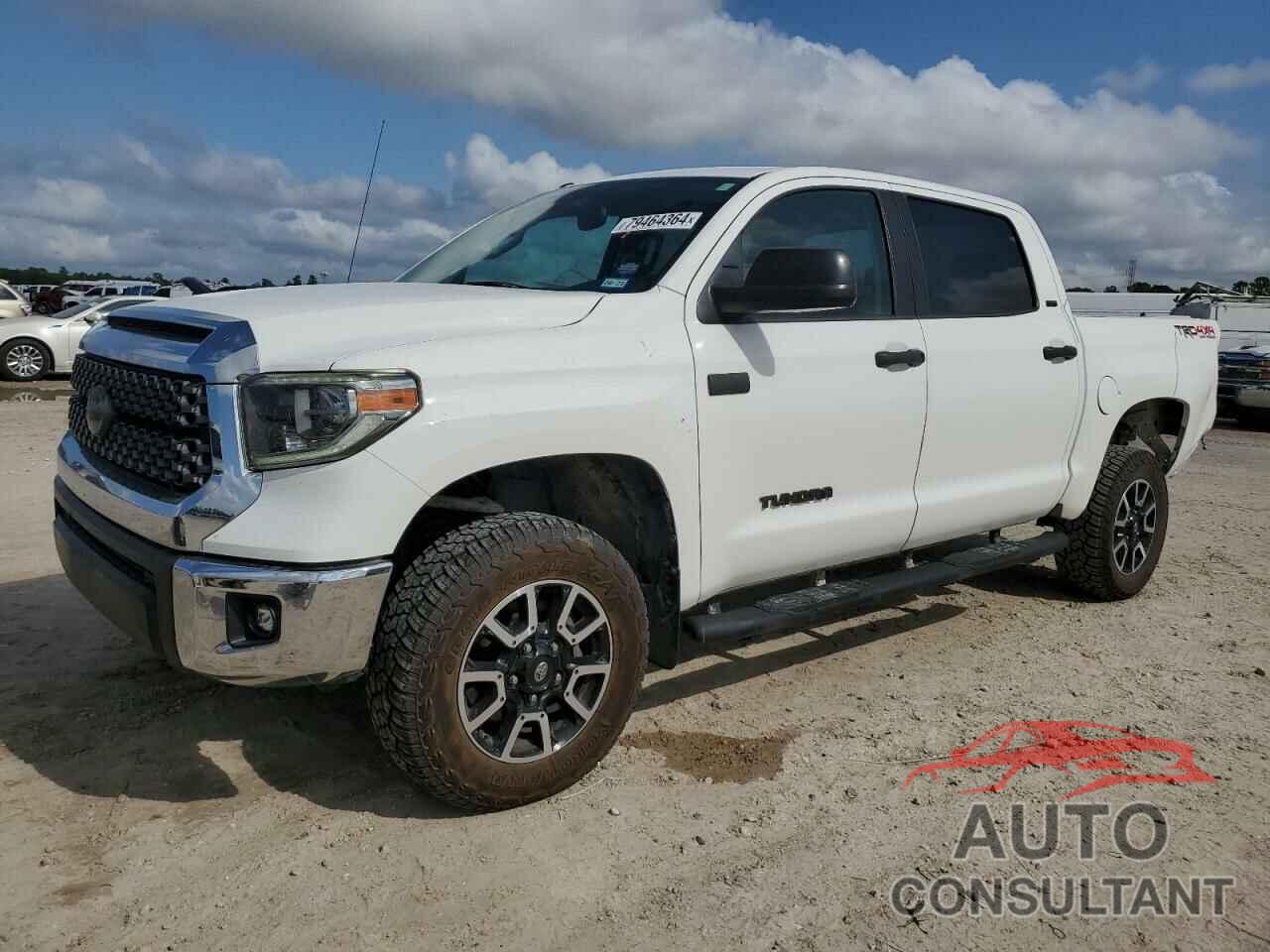 TOYOTA TUNDRA 2018 - 5TFDY5F11JX726868