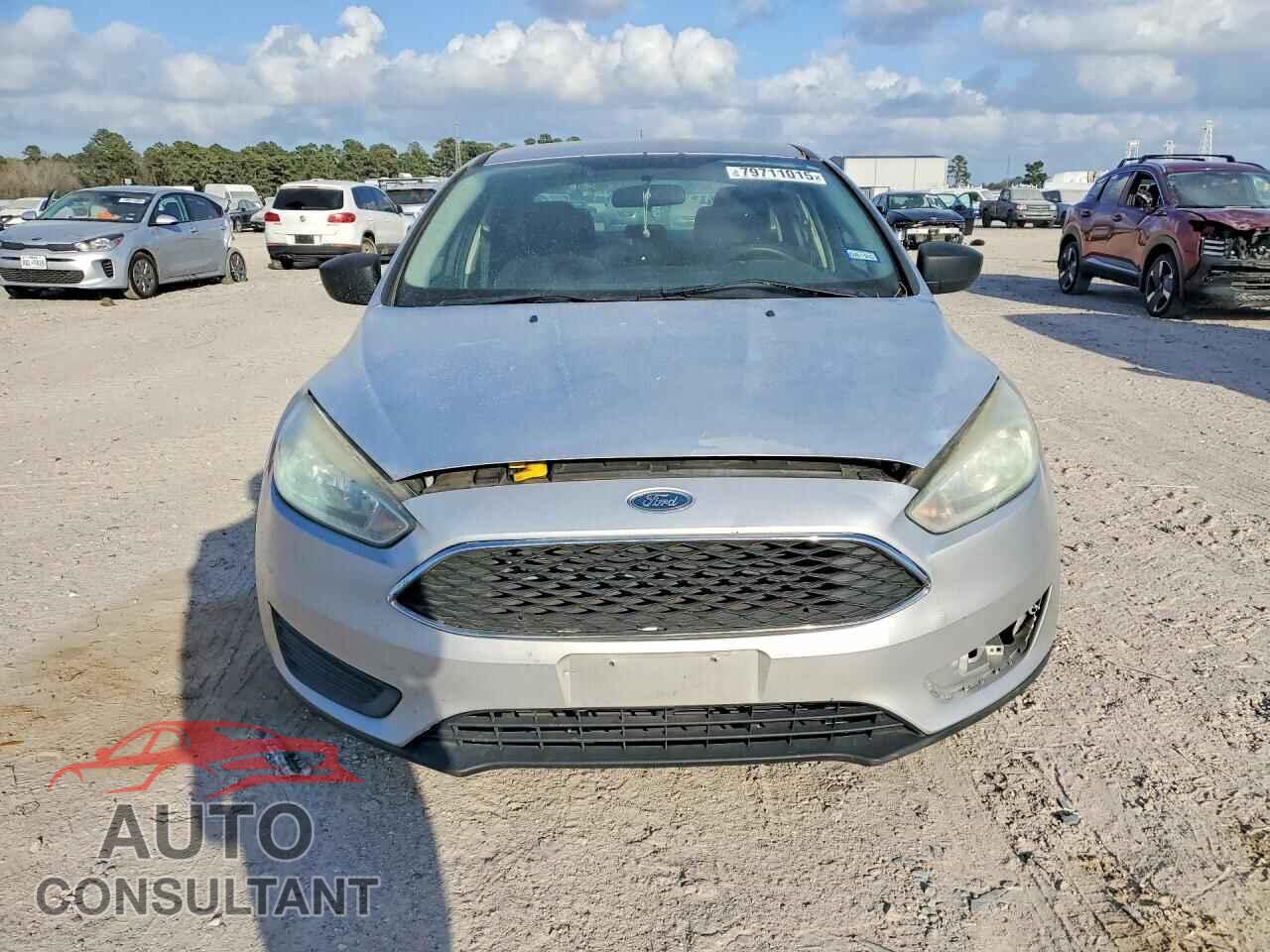 FORD FOCUS 2015 - 1FADP3E27FL326058
