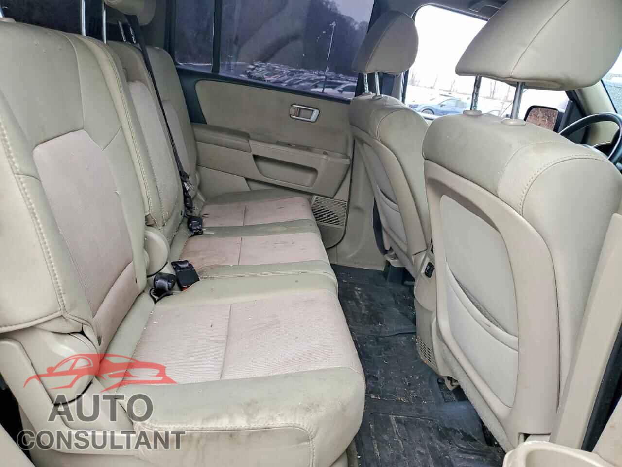 HONDA PILOT 2014 - 5FNYF4H49EB046564