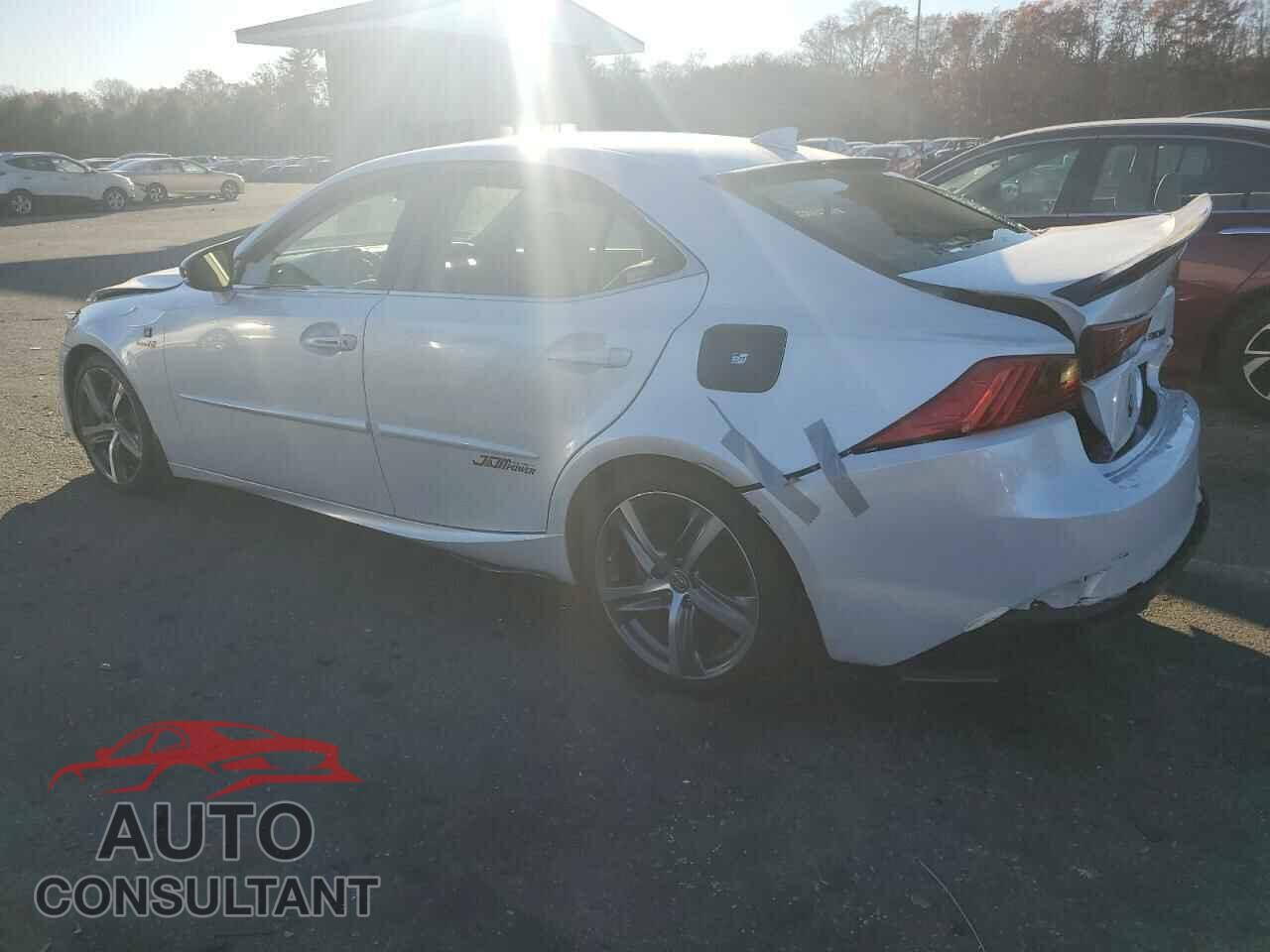 LEXUS IS 2019 - JTHC81D22K5036266