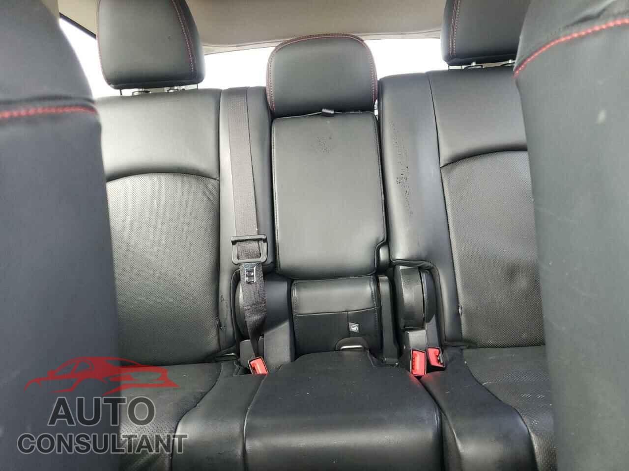 DODGE JOURNEY 2017 - 3C4PDCEG0HT697629