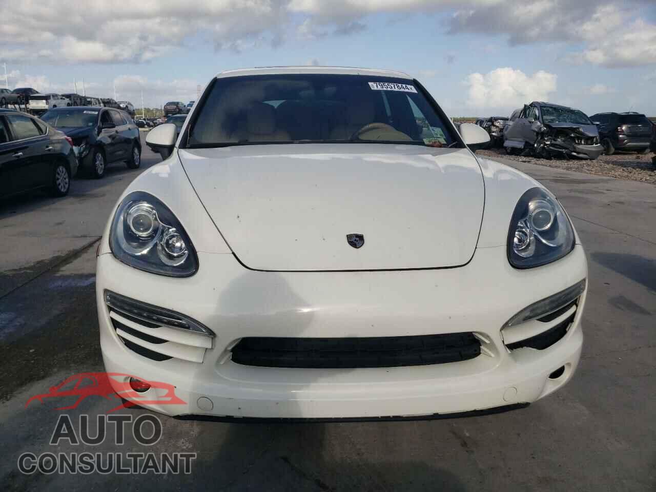 PORSCHE CAYENNE 2011 - WP1AA2A2XBLA04649