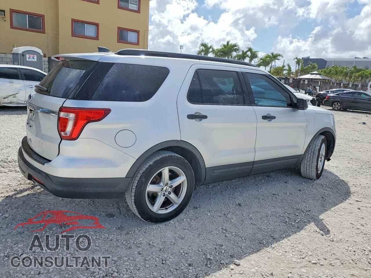 FORD EXPLORER 2018 - 1FM5K7B83JGB85077