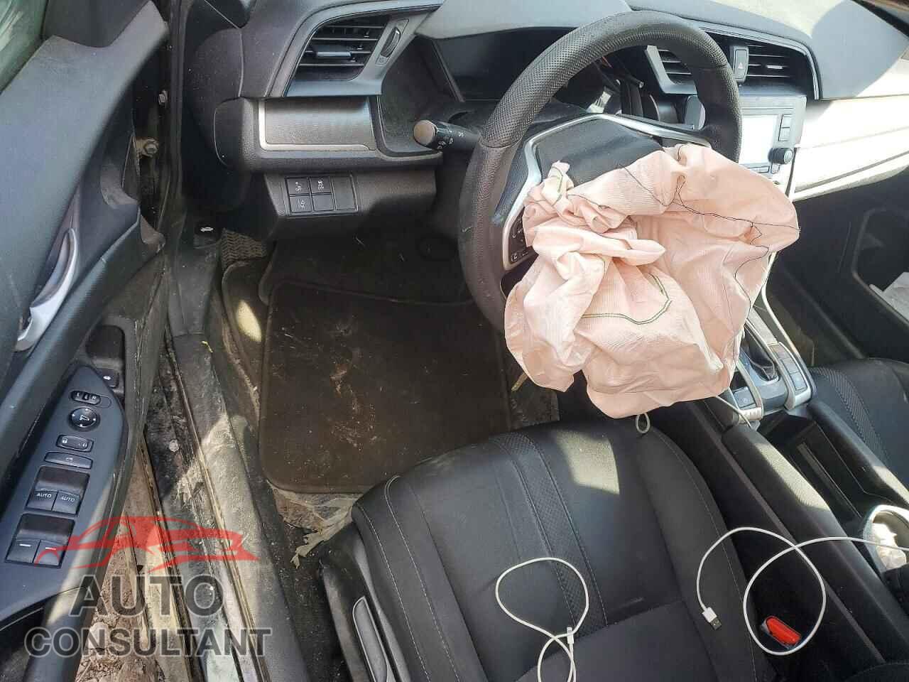 HONDA CIVIC 2019 - 2HGFC2F68KH555710