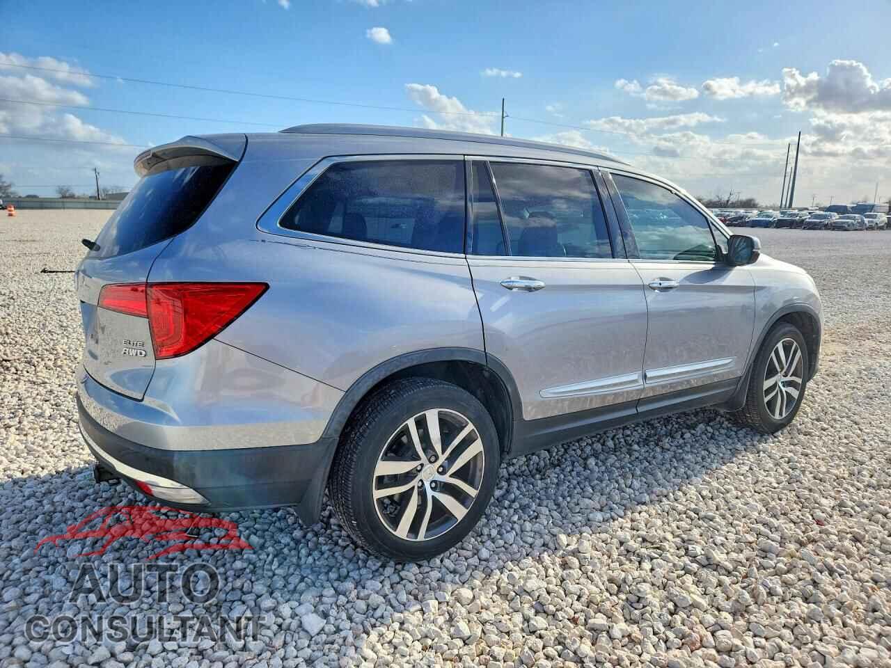 HONDA PILOT 2017 - 5FNYF6H00HB033893