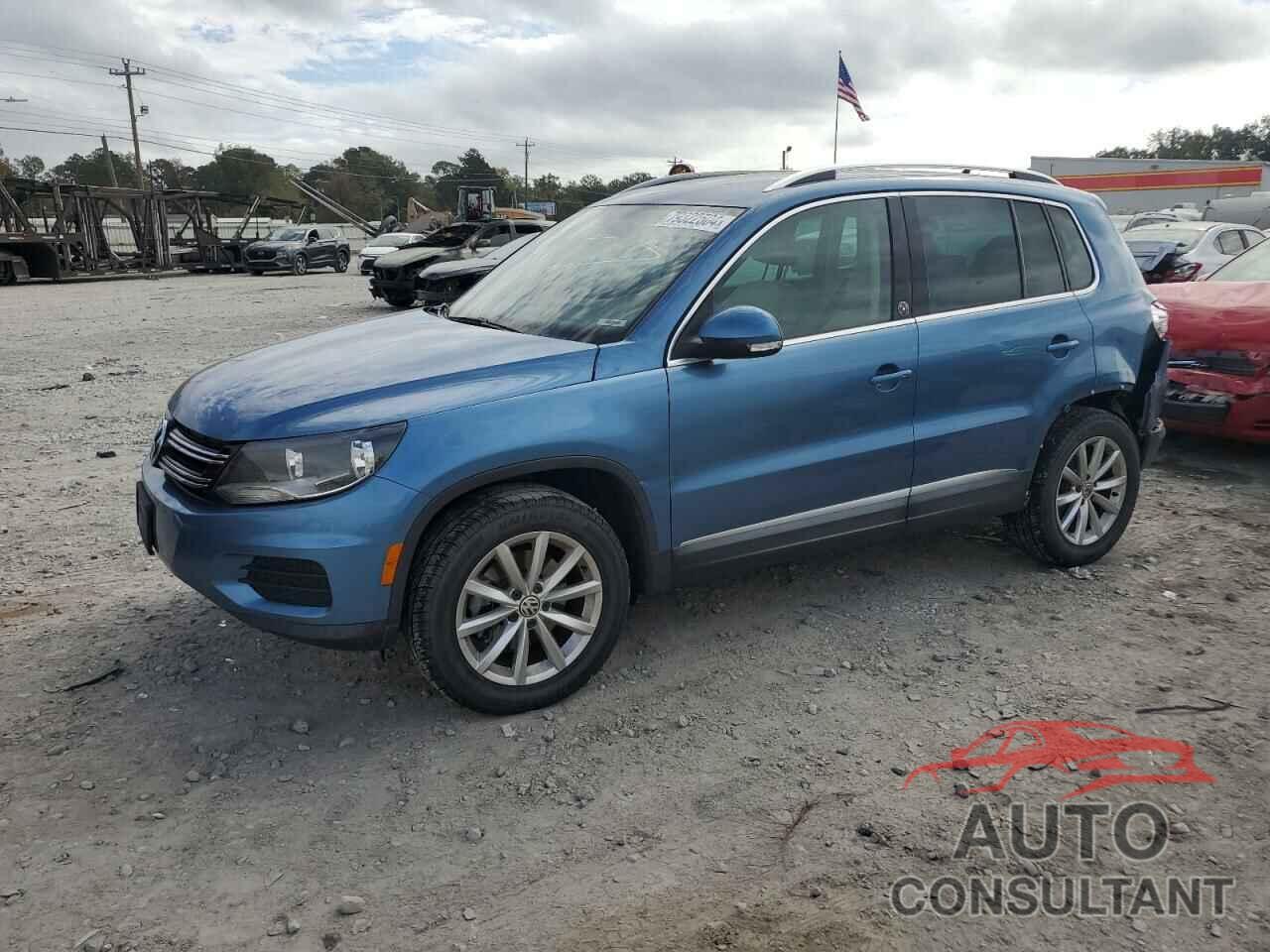 VOLKSWAGEN TIGUAN 2017 - WVGRV7AX1HW506082