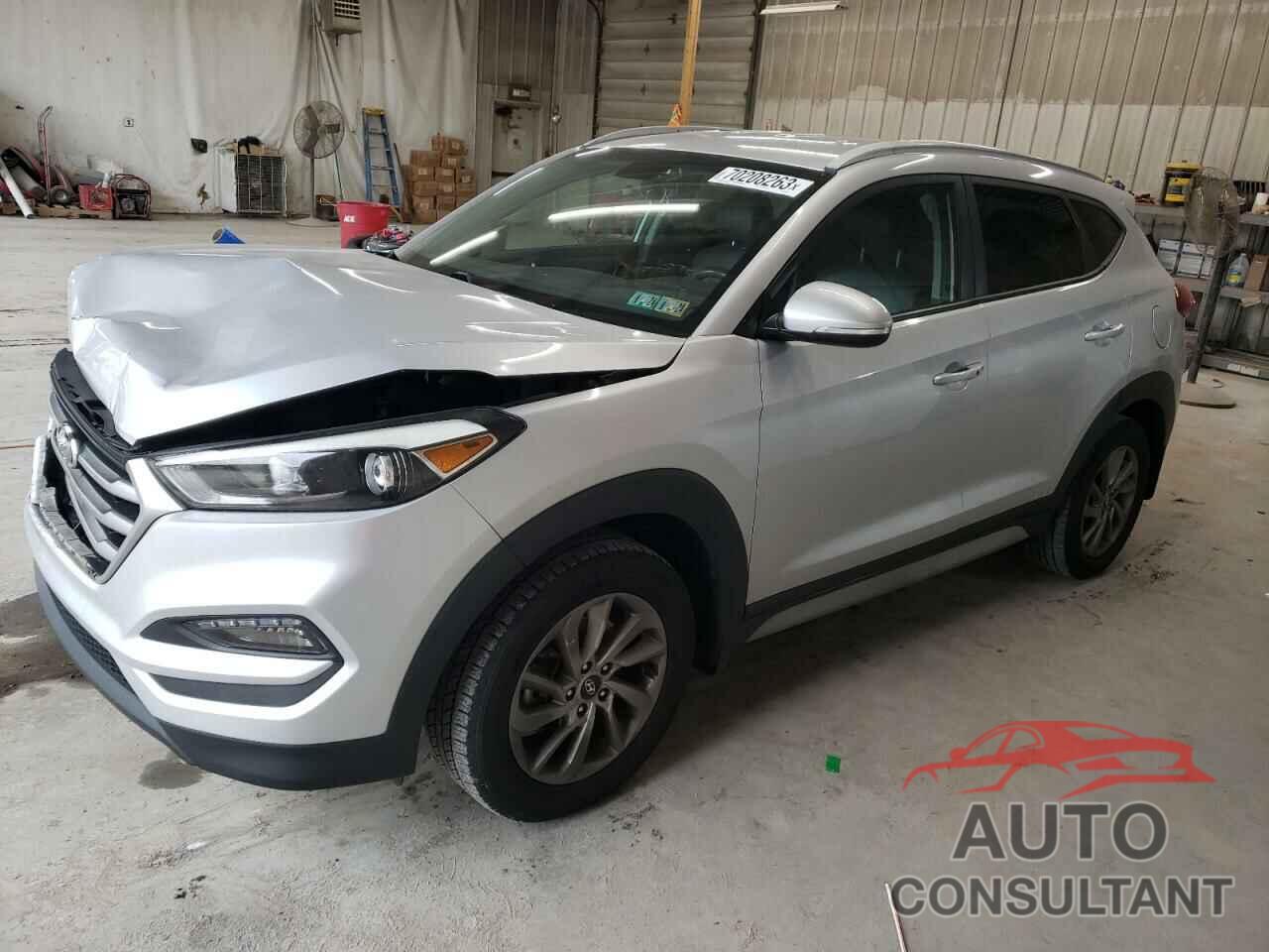 HYUNDAI TUCSON 2017 - KM8J3CA46HU470127