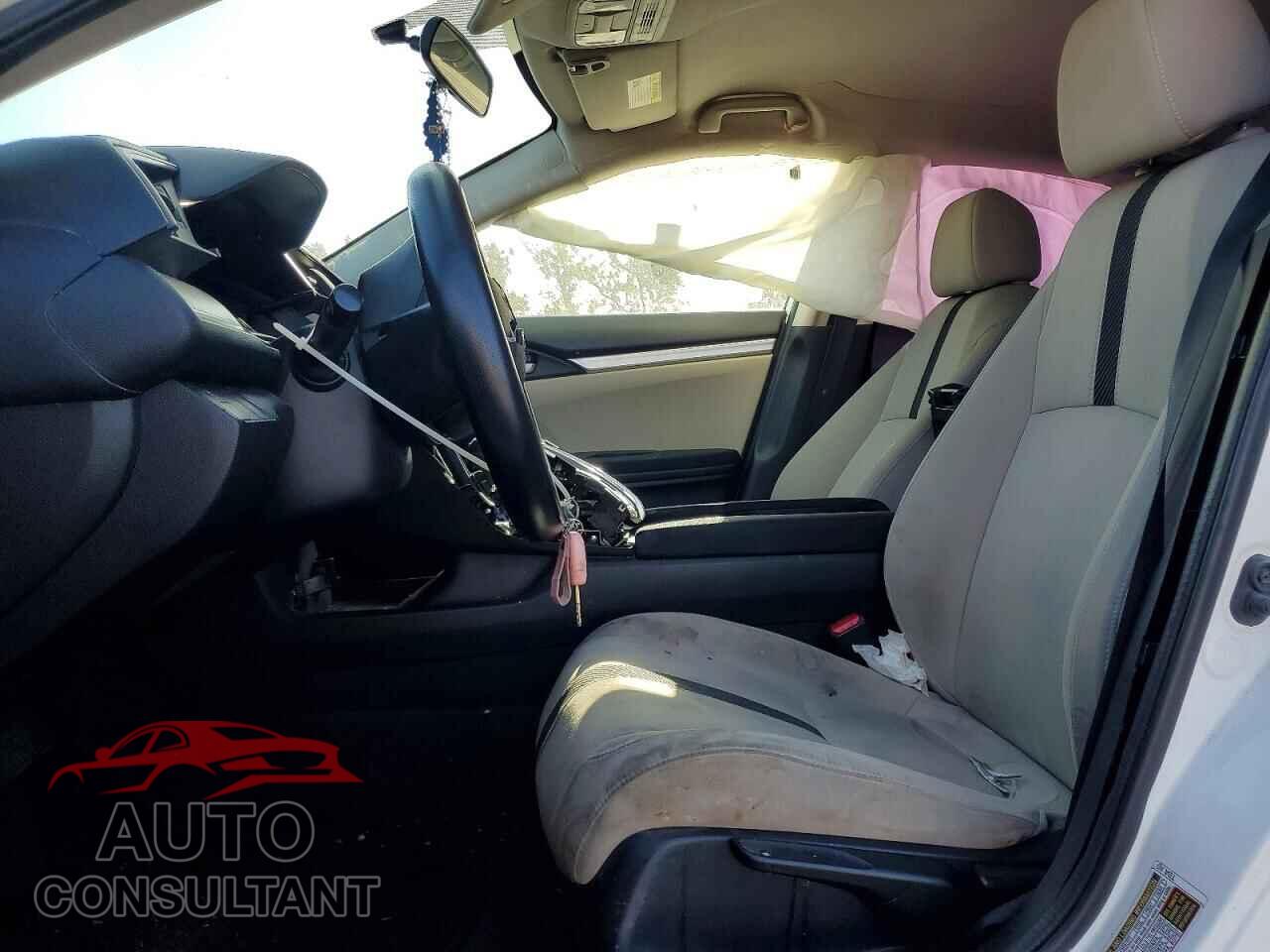 HONDA CIVIC 2017 - 2HGFC2F57HH569663