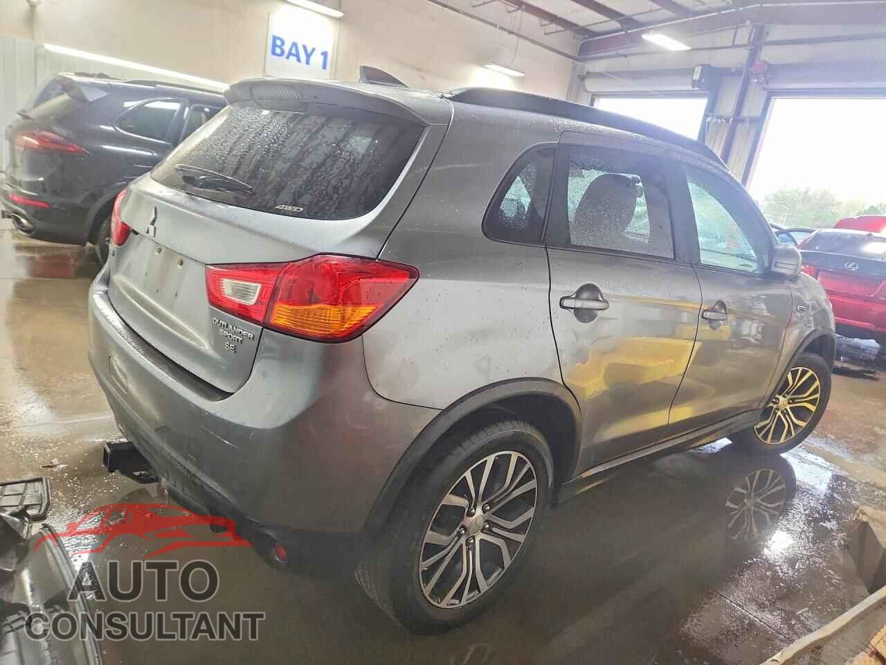 MITSUBISHI OUTLANDER 2017 - JA4AR3AW5HZ044060