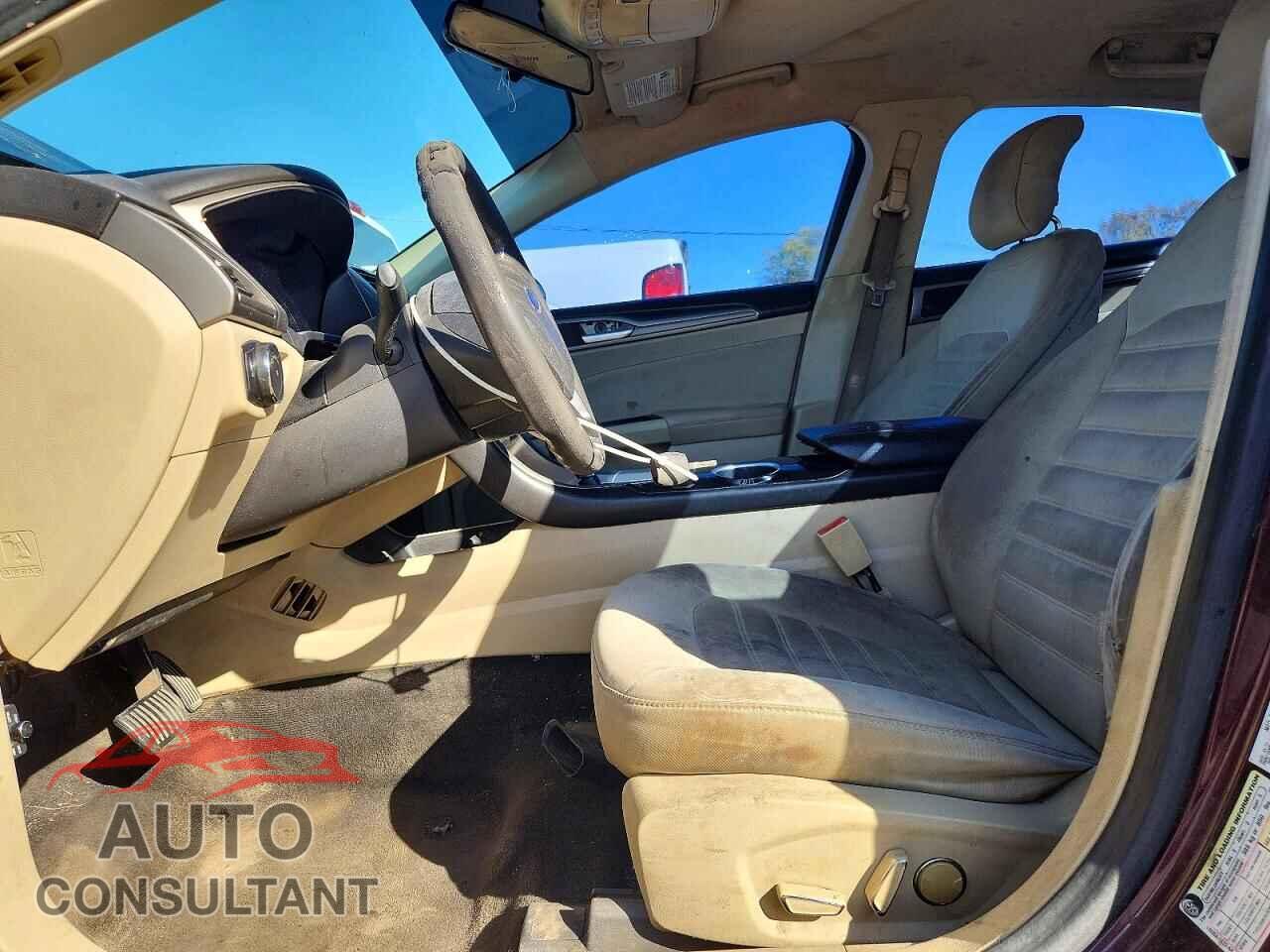 FORD FUSION 2013 - 3FA6P0H7XDR328738
