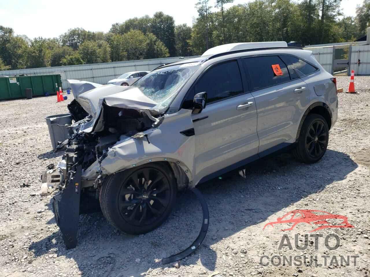 KIA SORENTO 2023 - 5XYRK4LF6PG166200