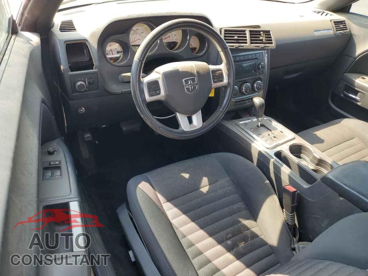 DODGE CHALLENGER 2013 - 2C3CDYAGXDH663092