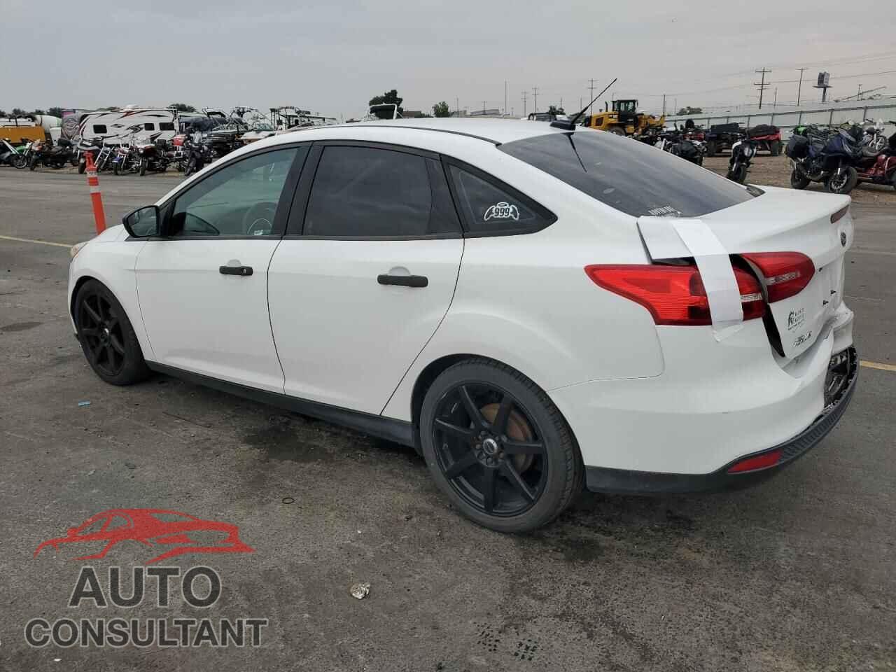 FORD FOCUS 2016 - 1FADP3E22GL380532