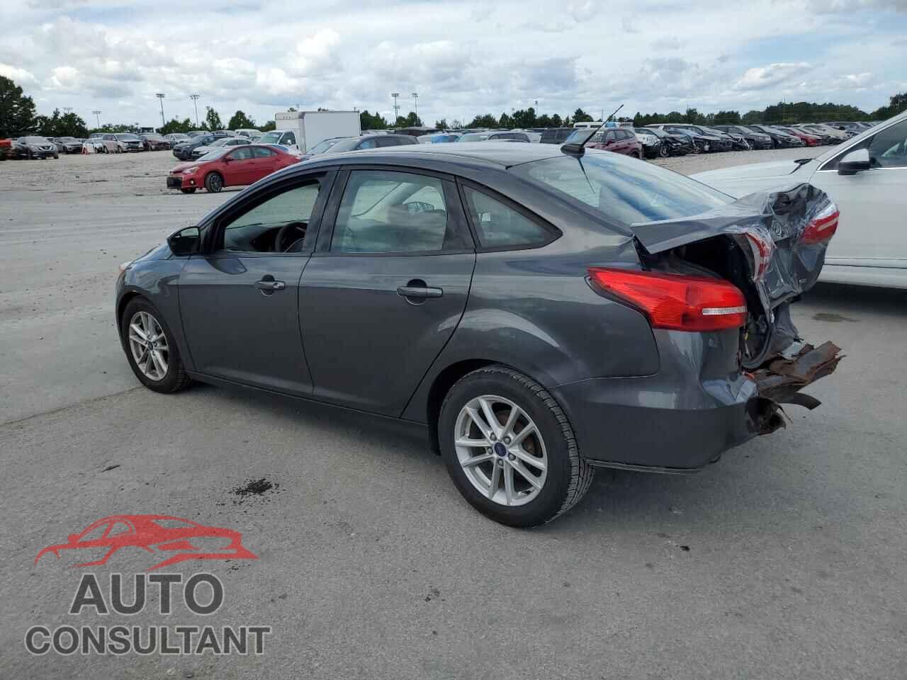 FORD FOCUS 2018 - 1FADP3F29JL298335