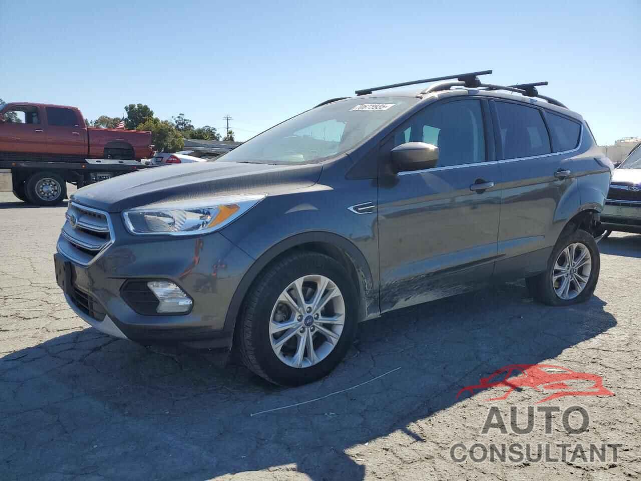 FORD ESCAPE 2018 - 1FMCU9GD9JUC24789