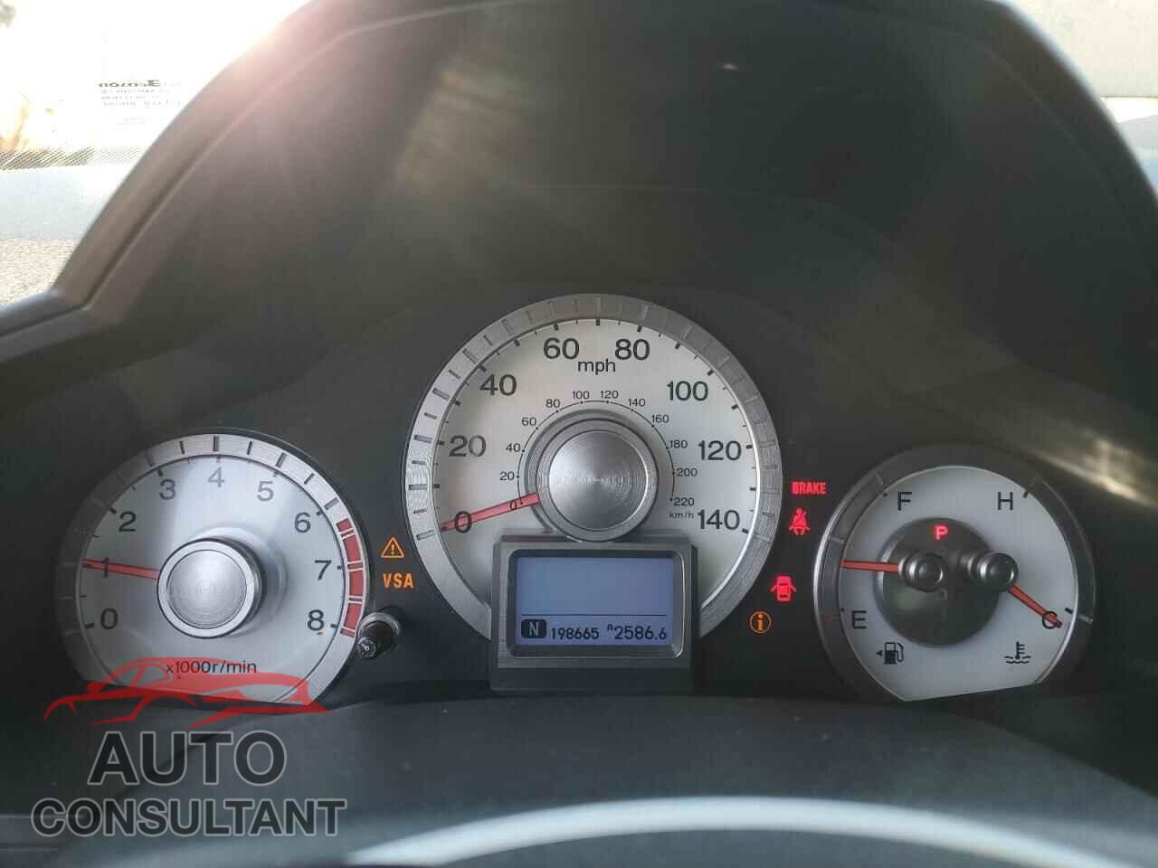 HONDA PILOT 2011 - 5FNYF3H9XBB041665
