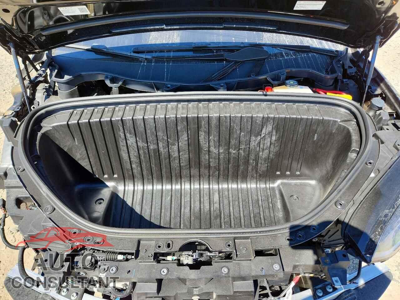 TESLA MODEL X 2026 - 7SAXCDE52TF478155