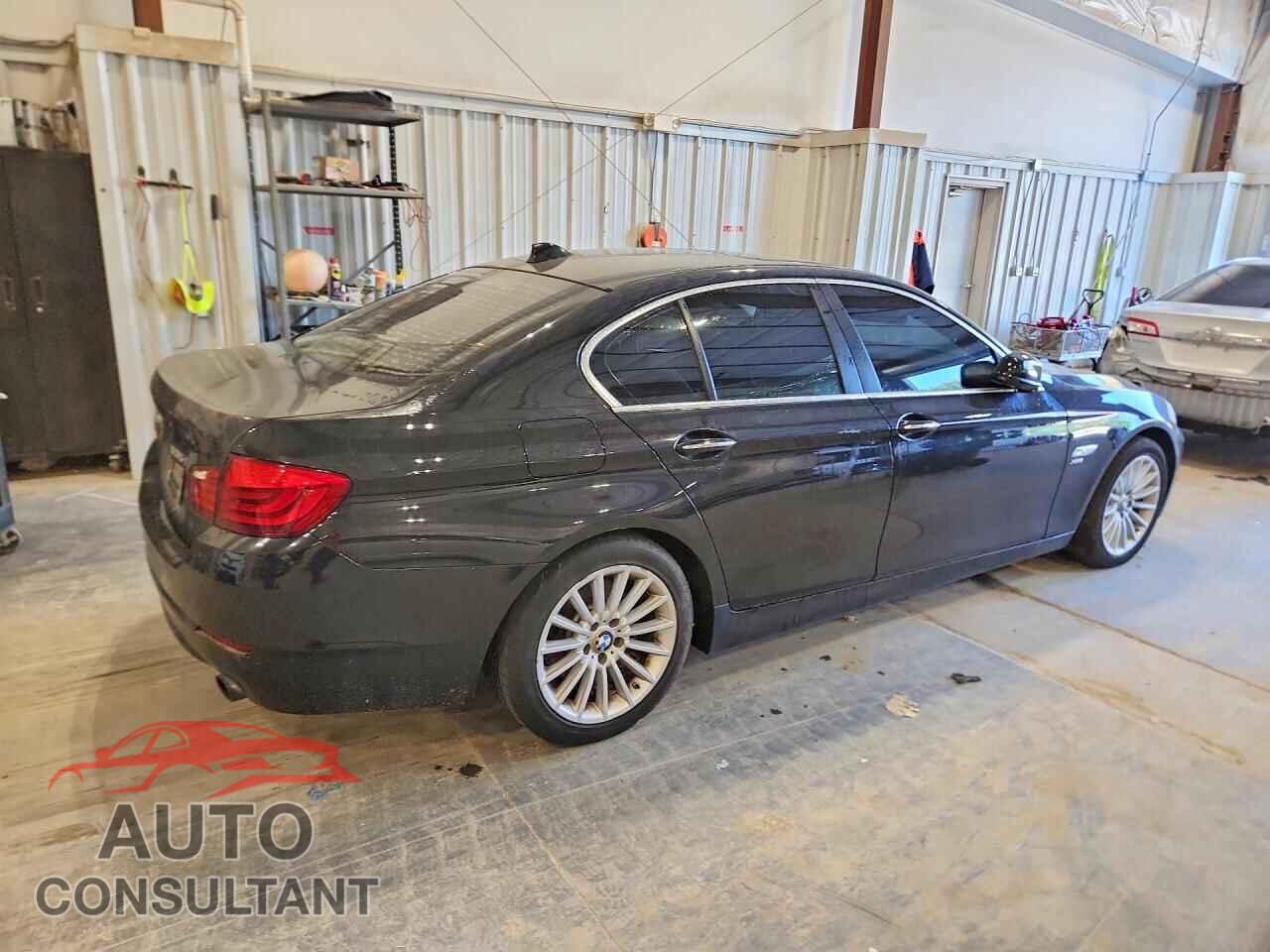 BMW 5 SERIES 2011 - WBAFU7C5XBC777640