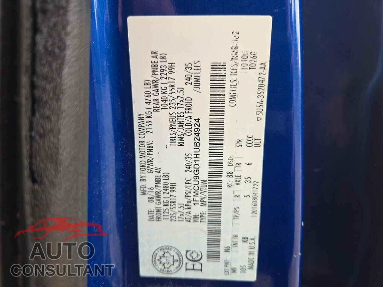 FORD ESCAPE 2017 - 1FMCU9GD1HUB24924
