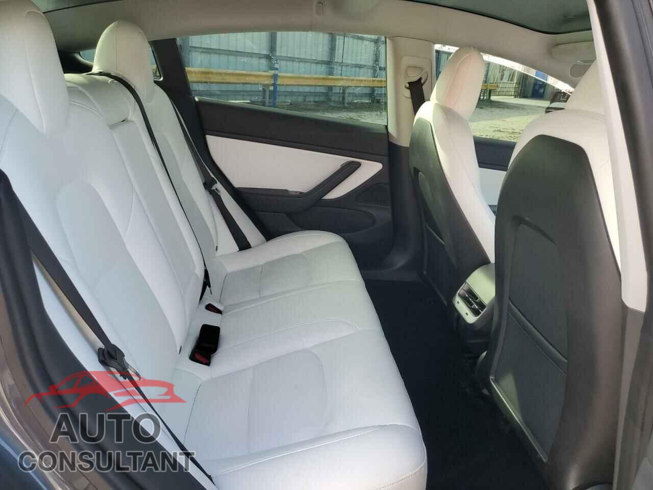 TESLA MODEL 3 2020 - 5YJ3E1EB4LF601044
