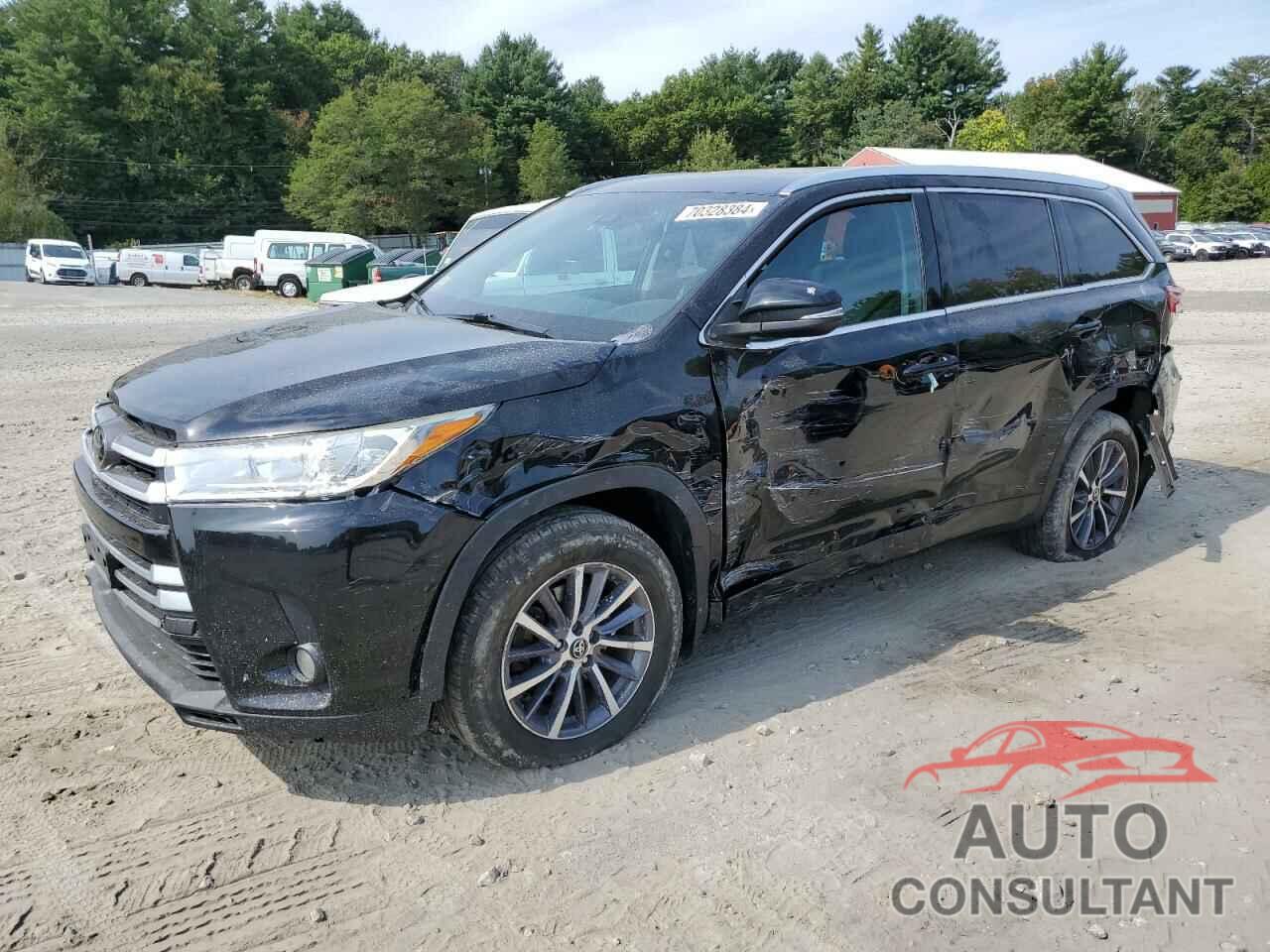 TOYOTA HIGHLANDER 2018 - 5TDJZRFH4JS553759