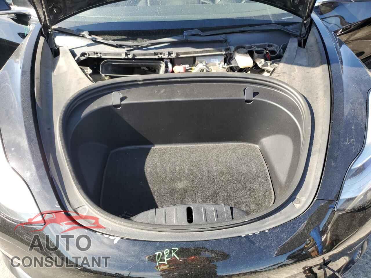 TESLA MODEL 3 2019 - 5YJ3E1EA2KF305462