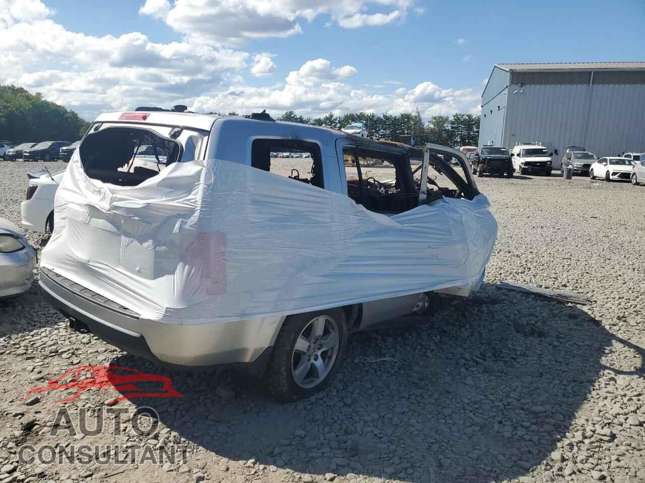 HONDA PILOT 2011 - 5FNYF4H43BB064473