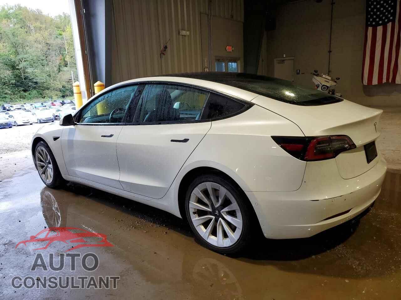 TESLA MODEL 3 2022 - 5YJ3E1EA5NF372335