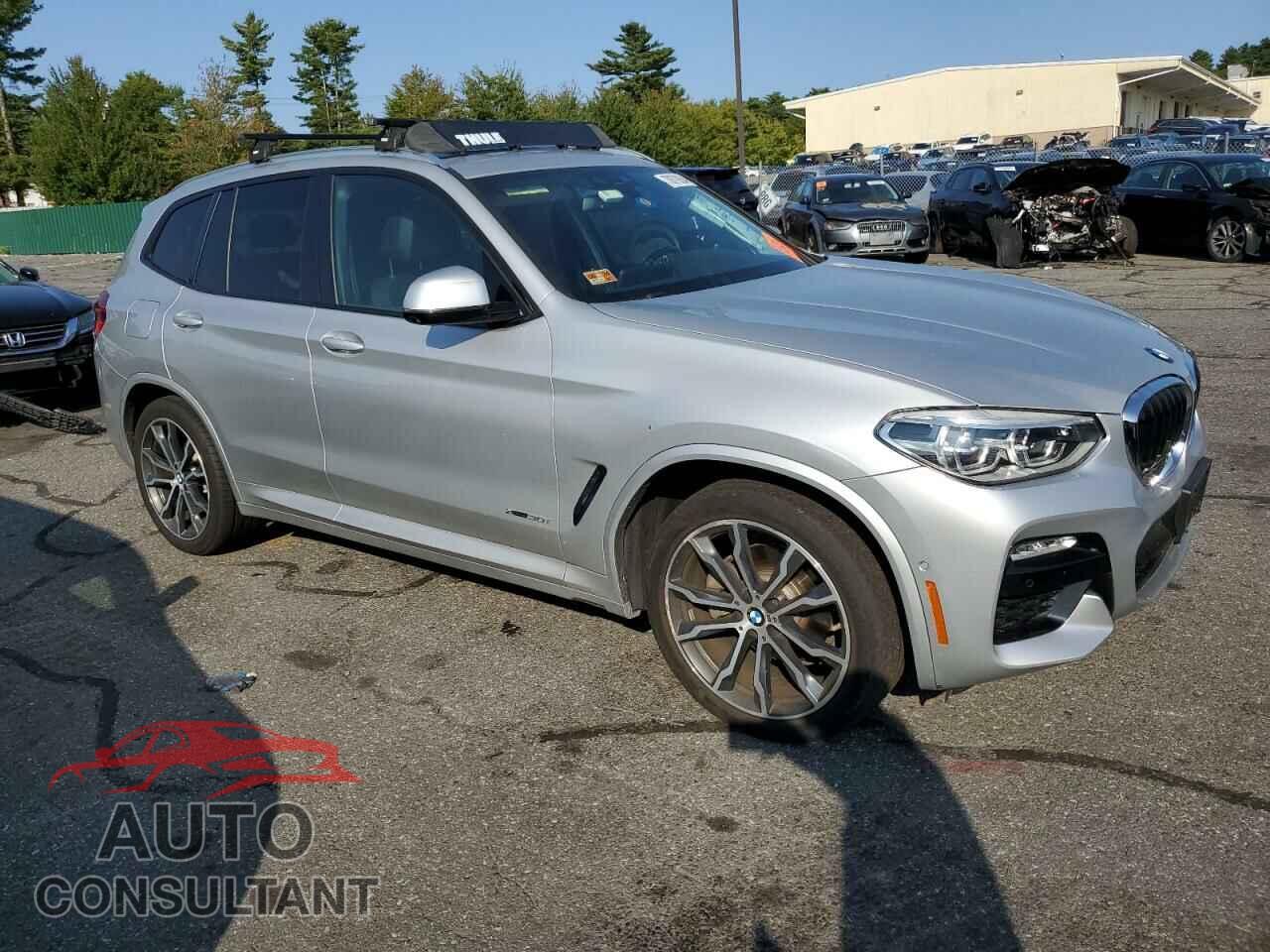 BMW X3 2018 - 5UXTR9C52JLD63075