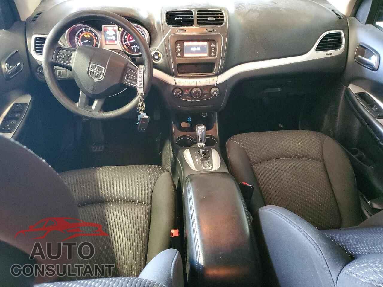 DODGE JOURNEY 2019 - 3C4PDCBB2KT871331