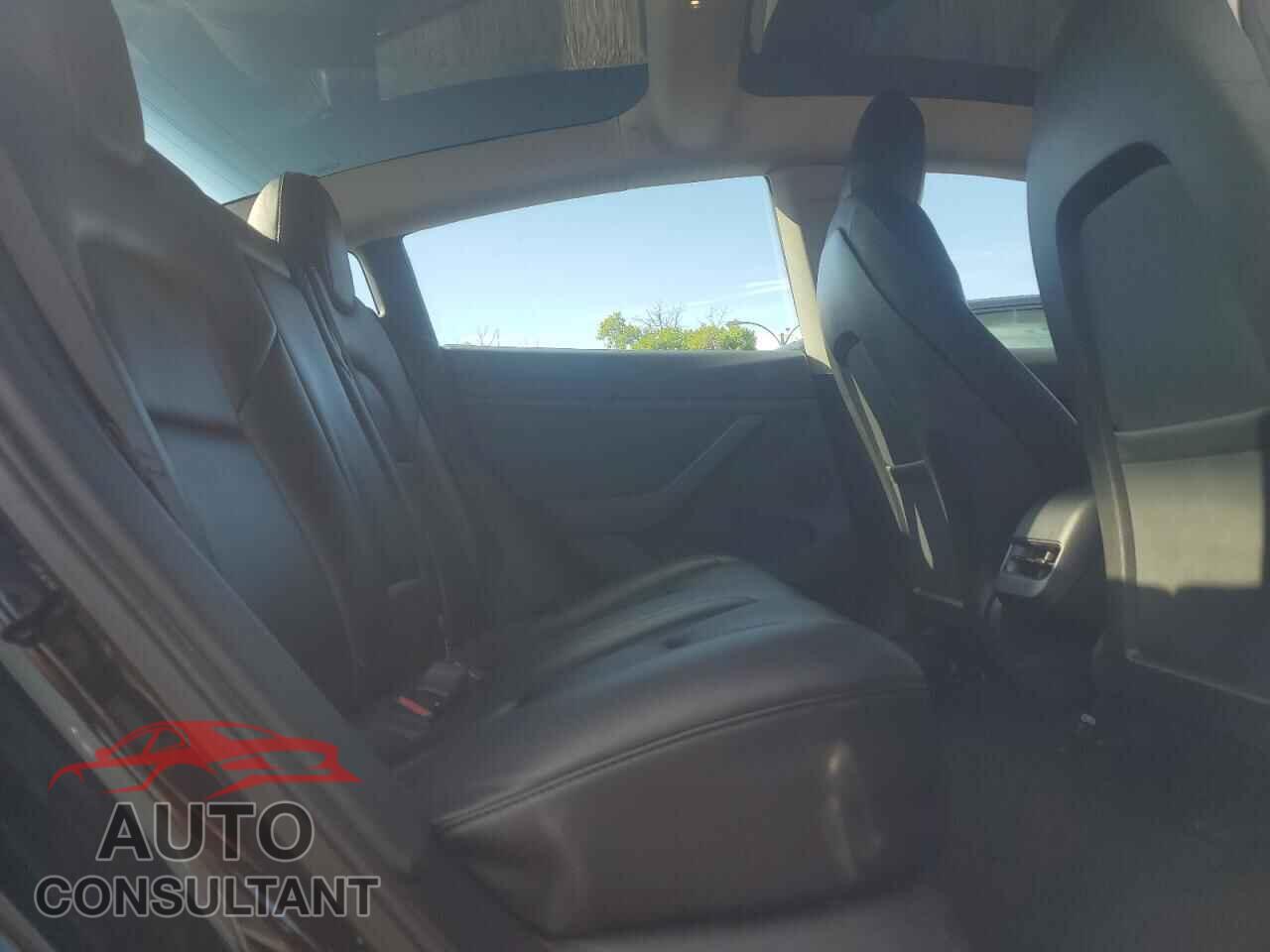 TESLA MODEL 3 2022 - 5YJ3E1EA2NF290014